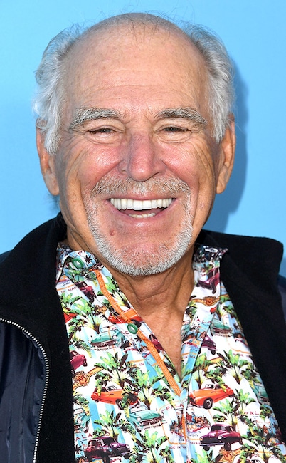 Jimmy Buffett, Stars who Smoke Weed